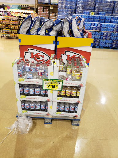 Grocery Store «Blue Parkway Sunfresh», reviews and photos, 4209 E 50th Terrace, Kansas City, MO 64130, USA
