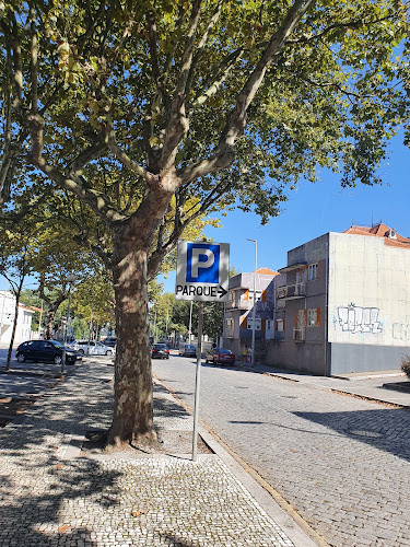 [P] Parque Estacionamento Sr. Matosinhos - Estacionamento