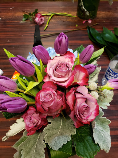 Florist «Cadden Florist», reviews and photos, 1702 Oram St, Scranton, PA 18504, USA