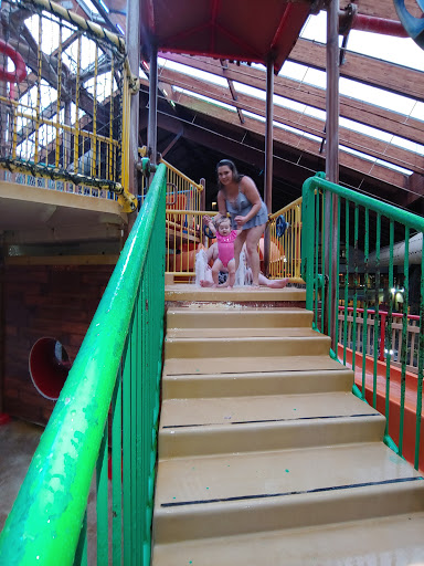 Resort «Six Flags Great Escape Lodge & Indoor Water park», reviews and photos, 89 Six Flags Drive, Queensbury, NY 12804, USA