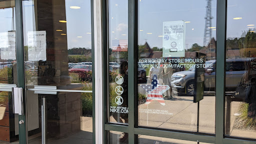 Maidenform®, 537 Monmouth Rd, Jackson, NJ 08527, USA, 