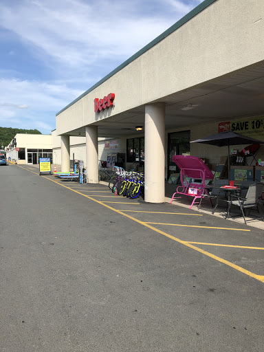 Supermarket «Weis Markets», reviews and photos, 1199 Texas Palmyra Hwy, Honesdale, PA 18431, USA