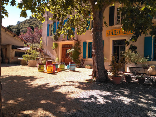 Cours de poterie L'Atelier du Rocher Nyons