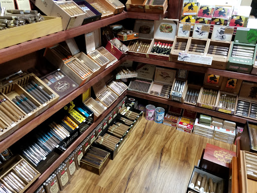 Tobacco Shop «Discount Smokes», reviews and photos, 6434 N Preston Hwy # 6B, Louisville, KY 40229, USA