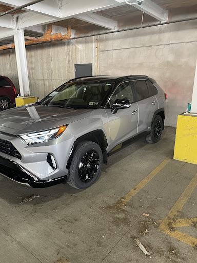 Car Dealer «Toyota of Scranton», reviews and photos, 3400 N Main Ave, Scranton, PA 18508, USA