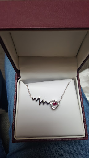 Jewelry Store «Helzberg Diamonds», reviews and photos, 1230 Town East Mall, Mesquite, TX 75150, USA