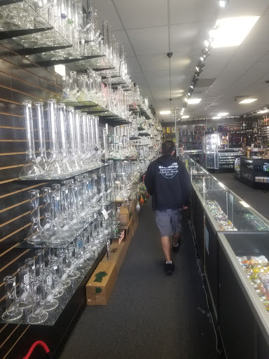 Tobacco Shop «Glass Warehouse Smoke Shop», reviews and photos, 6140 Van Buren Boulevard, Riverside, CA 92503, USA