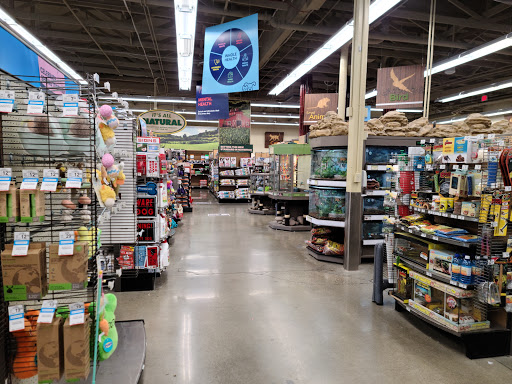 Pet Supply Store «Petco Animal Supplies», reviews and photos, 474 228th Ave NE, Sammamish, WA 98074, USA