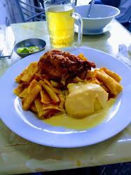 ERIKA Chicharronería, Restaurante, Salchipapas