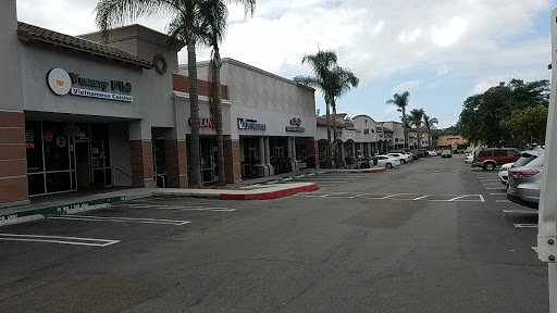 Rancho Del Oro Gateway Shopping Center