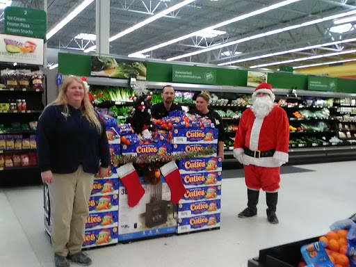 Department Store «Walmart Supercenter», reviews and photos, 300 Iowa Speedway Dr, Newton, IA 50208, USA