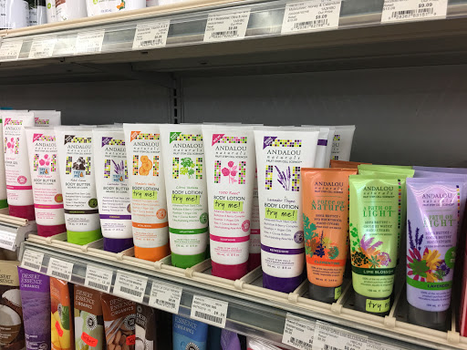 Health Food Store «Better Health Store», reviews and photos, 305 N Clippert St, Lansing, MI 48912, USA