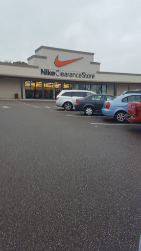 Clothing Store «Nike Clearance Store», reviews and photos, 4099 S Plaza Dr, Memphis, TN 38116, USA