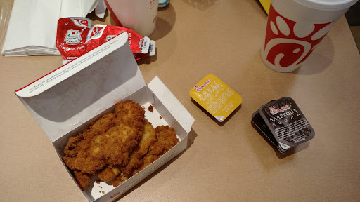 Fast Food Restaurant «Chick-fil-A», reviews and photos, 4610 Monticello Ave, Williamsburg, VA 23188, USA