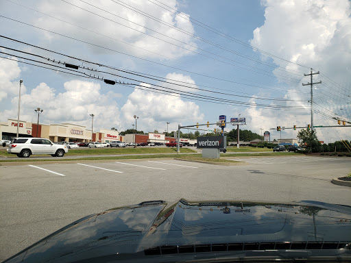 Cell Phone Store «Verizon», reviews and photos, 86 Thornton Drive, Dickson, TN 37055, USA