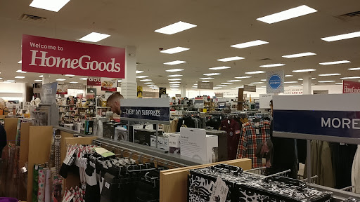 Department Store «Marshalls», reviews and photos, 70 Worcester-Providence Turnpike, Millbury, MA 01527, USA