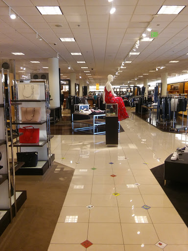 Department Store «Nordstrom Partridge Creek», reviews and photos, 17310 Hall Rd, Charter Twp of Clinton, MI 48038, USA