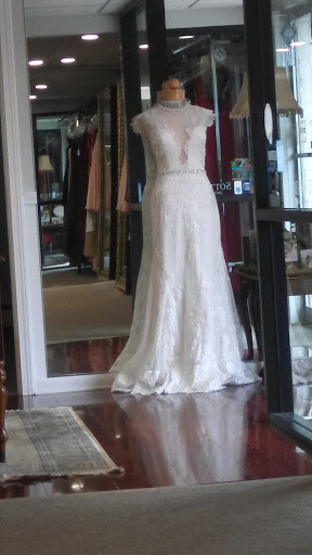 Bridal Shop «Bridal Shoppe & Flowers», reviews and photos, 1719 Warwick Ave, Warwick, RI 02889, USA