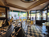 Atmosphère du Café Café l'étoile 1903 à Paris - n°2