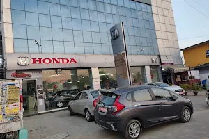 Capital Honda - Honda Car Showroom image
