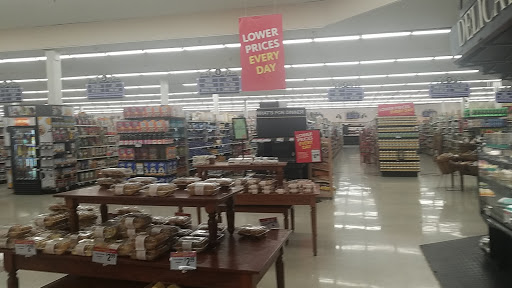 Supermarket «Save Mart Supermarkets», reviews and photos, 1591 E Noble Ave, Visalia, CA 93292, USA