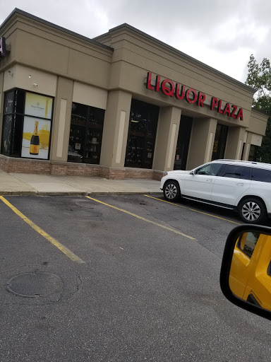 Liquor Store «Liquor Plaza INC», reviews and photos, 133 Walt Whitman Rd, Huntington Station, NY 11746, USA