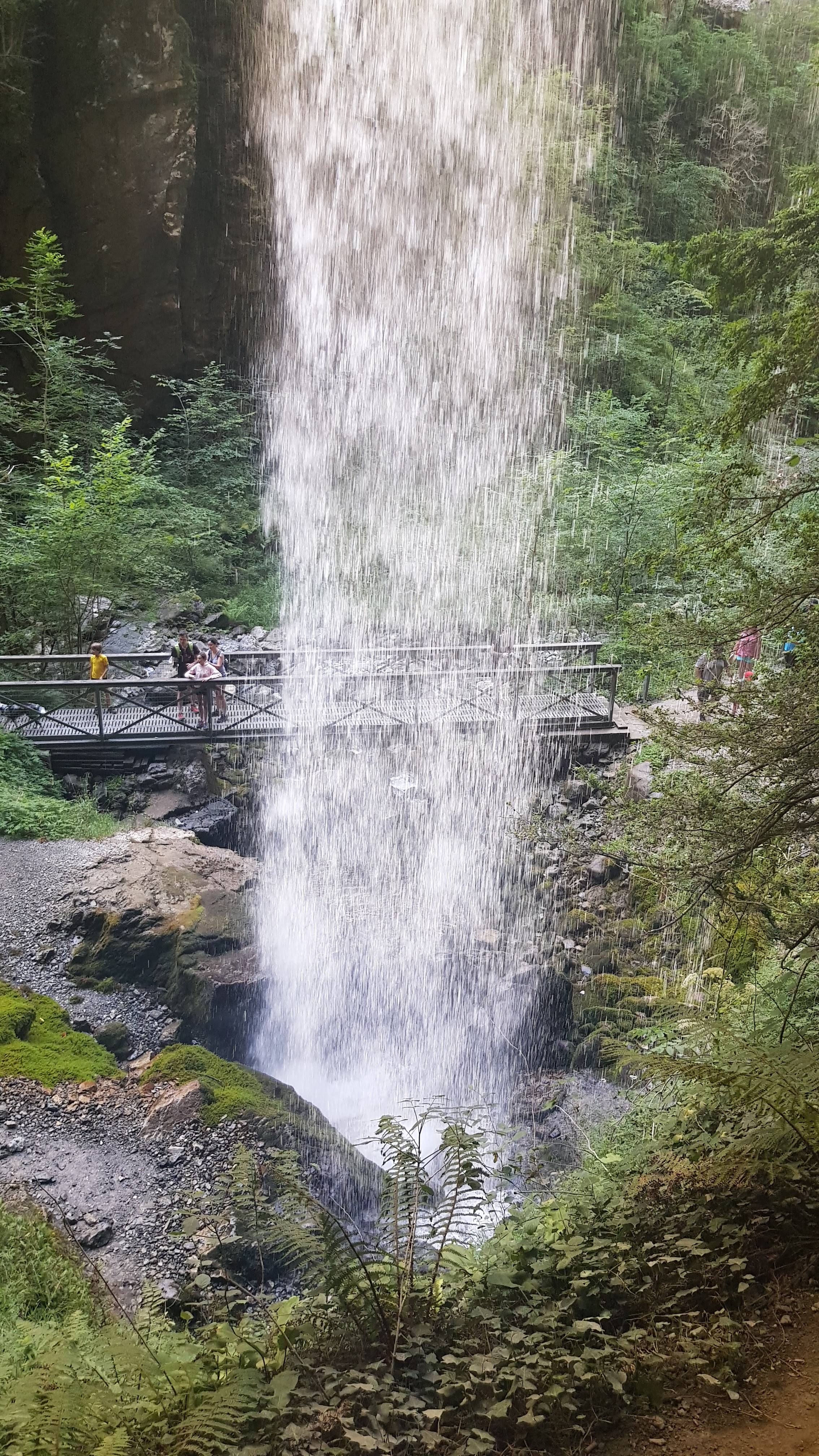 Photo n° 4 de l'avis de Ponstronic. fait le 11/08/2019 à 07:24