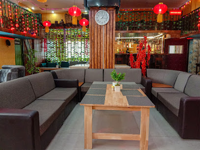 Ji-Gong Asian Cuisine & Karaoke - Building, 4th floor, Changlam Corner, Near Zangdokpelri Lhakhang, Gepkha Lam 1, Thimphu 11001, Bhutan