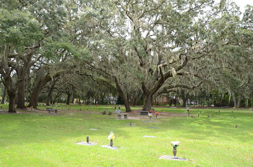Funeral Home «Beaches Memorial Park & First Coast Funeral Home», reviews and photos, 1500 Main St, Atlantic Beach, FL 32233, USA