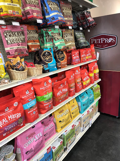 Pet Supply Store «Pet Pros Milton», reviews and photos, 900 Meridian Ave E, Milton, WA 98354, USA