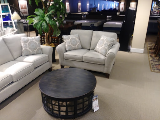 Furniture Store «Becker Furniture World - Northtown», reviews and photos, 304 Northtown Dr NE, Blaine, MN 55434, USA