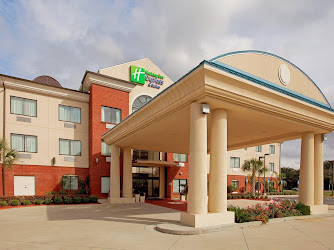 Holiday Inn Express & Suites Panama City-Tyndall, an IHG Hotel