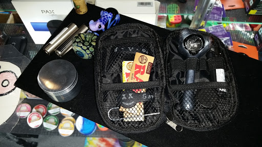 Tobacco Shop «Headed West», reviews and photos, 1565 S Colorado Blvd, Denver, CO 80222, USA