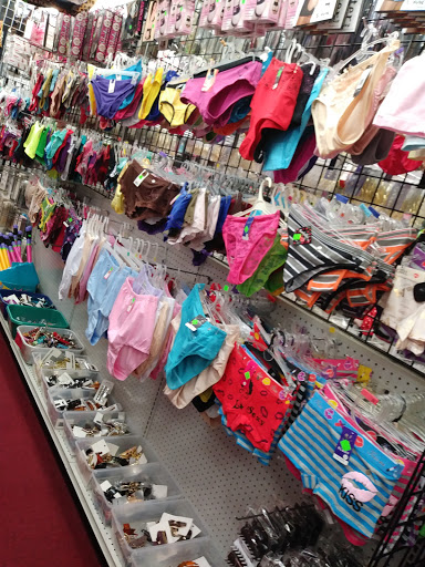 Cosmetics Store «Kay Beauty Supply», reviews and photos, 7746 Wyoming Ave, Dearborn, MI 48126, USA