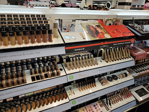 Cosmetics Store «SEPHORA», reviews and photos, 26300 Cedar Rd #1110, Beachwood, OH 44122, USA