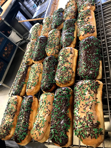 Donut Shop «Yum Yum Donuts», reviews and photos, 5454 Orangethorpe Ave, La Palma, CA 90623, USA