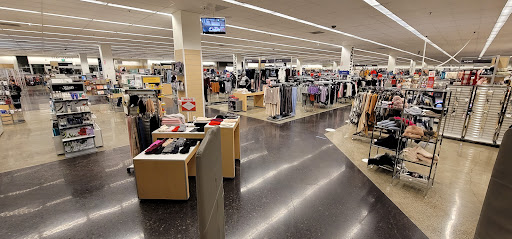 Department Store «Nordstrom Rack», reviews and photos, 3920 124th Ave SE, Bellevue, WA 98006, USA