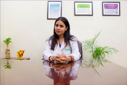 Dr. Rashmi Sharma, Dermatologist, Dermatosurgeon, Paediatric Dermatologist & Aesthetic Physician