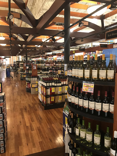 Grocery Store «Harris Teeter», reviews and photos, 2080 Kildaire Farm Rd, Cary, NC 27511, USA