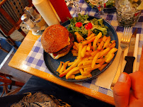 Hamburger du Restaurant italien CHEZ MILO à Paris - n°5