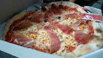 Plats et boissons du Pizzas à emporter Pizza Pili à Nice - n°8