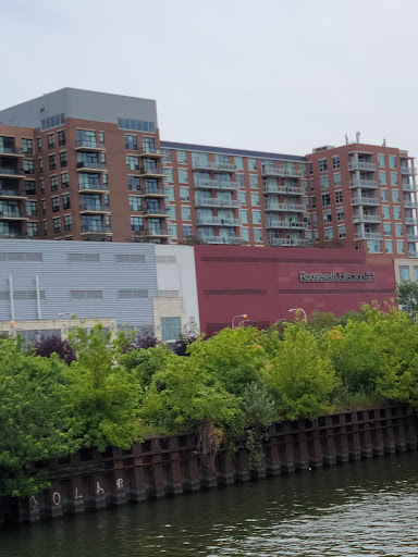 Shopping Mall «The Shops at Roosevelt Collection», reviews and photos, 150 W Roosevelt Rd, Chicago, IL 60605, USA