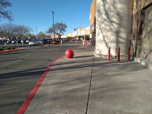 Shopping Mall «Vacaville Commons Shopping Center», reviews and photos, 2098 Harbison Dr, Vacaville, CA 95687, USA