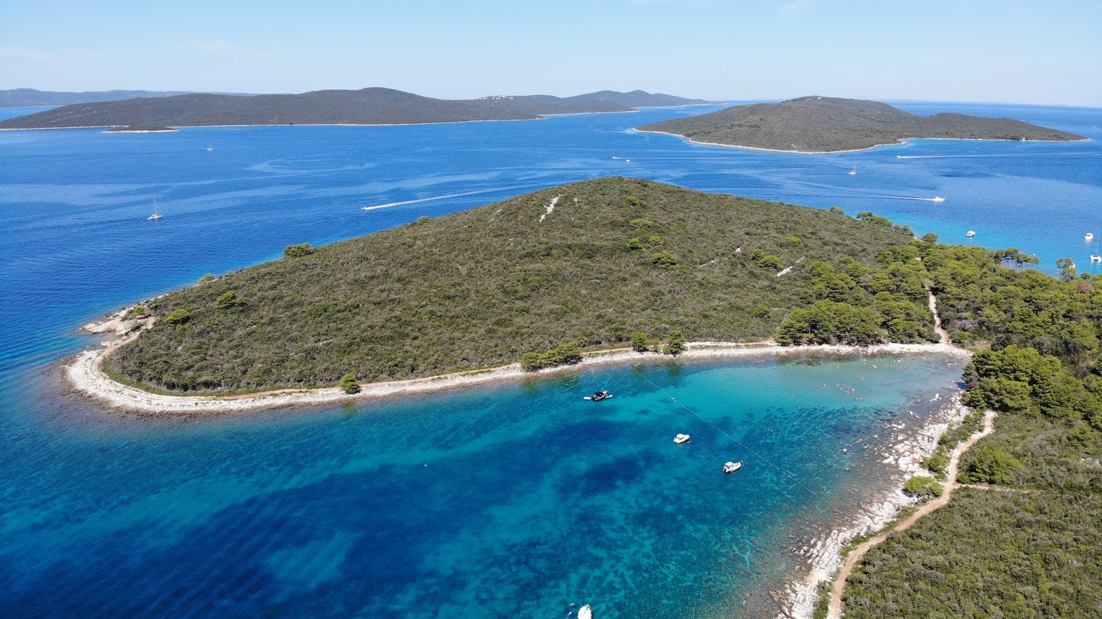 Plaza Juzna Luka'in fotoğrafı ve yerleşim
