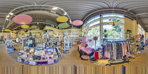 Boutique «Lucky Me Boutique», reviews and photos, 385 1st St, Lake Oswego, OR 97034, USA