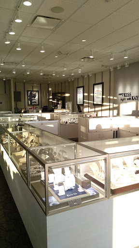 Jewelry Store «Kay Jewelers Outlet», reviews and photos, 1475 N Burkhart Rd, Howell, MI 48855, USA