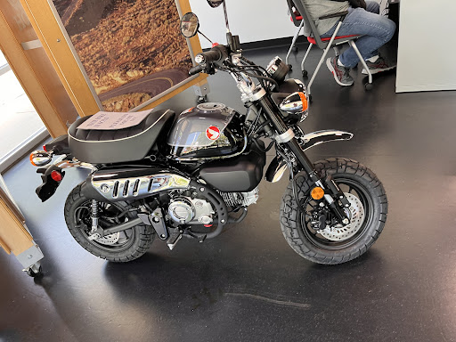 Motorcycle Dealer «RC Hill Honda Powersports», reviews and photos, 560 S Woodland Blvd, DeLand, FL 32720, USA