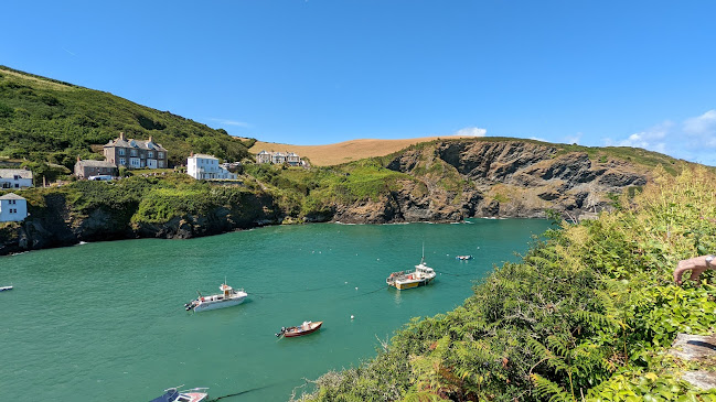 Comments and reviews of Port Isaac Main Car Park