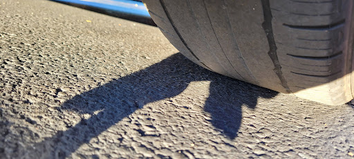 Tire Shop «Discount Tire Store - Naperville, IL», reviews and photos, 535 Fort Hill Dr, Naperville, IL 60540, USA