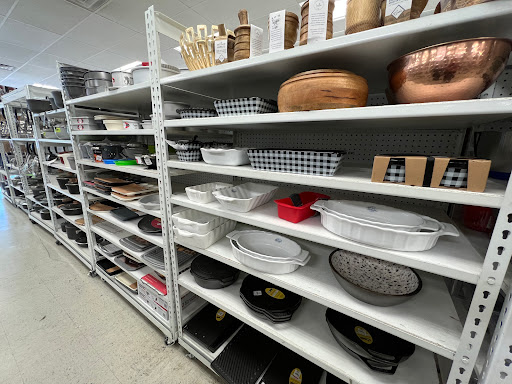 Home Goods Store «Tuesday Morning», reviews and photos, 2516 Cantrell Rd i, Little Rock, AR 72202, USA